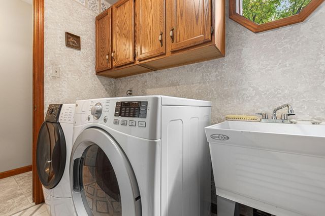 124 County Rd 350 W, Valparaiso, IN 46385