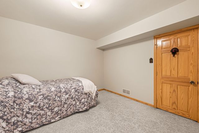 124 County Rd 350 W, Valparaiso, IN 46385