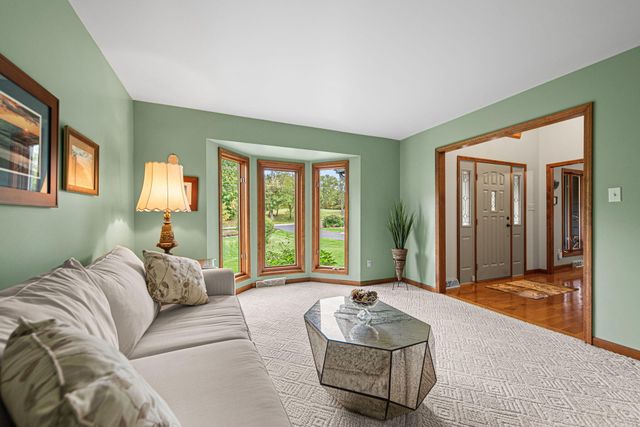 124 County Rd 350 W, Valparaiso, IN 46385