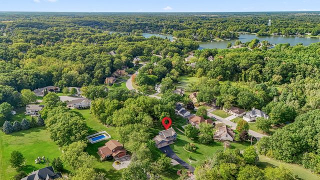 124 County Rd 350 W, Valparaiso, IN 46385