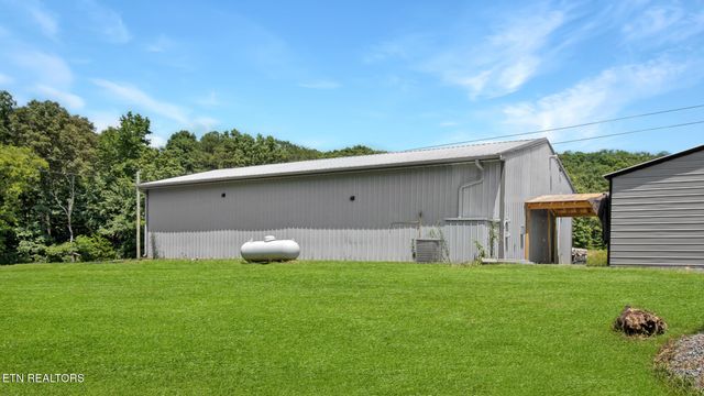 320 SE Harris Rd, Old Fort, TN 37362