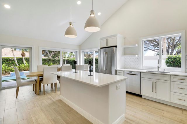 105 Ocean Pines Terrace, Jupiter, FL 33477