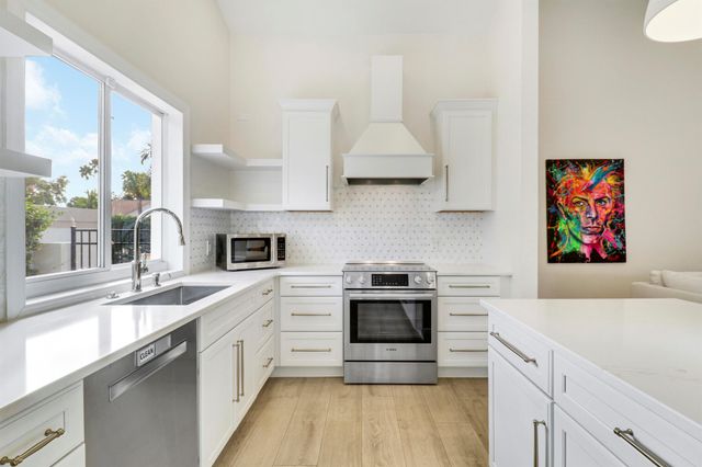 105 Ocean Pines Terrace, Jupiter, FL 33477