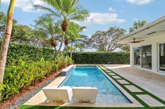 105 Ocean Pines Terrace, Jupiter, FL 33477