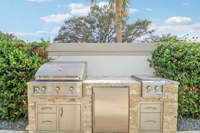 105 Ocean Pines Terrace, Jupiter, FL 33477