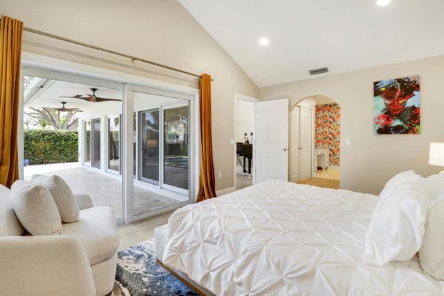 105 Ocean Pines Terrace, Jupiter, FL 33477