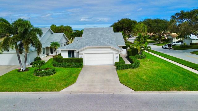 105 Ocean Pines Terrace, Jupiter, FL 33477