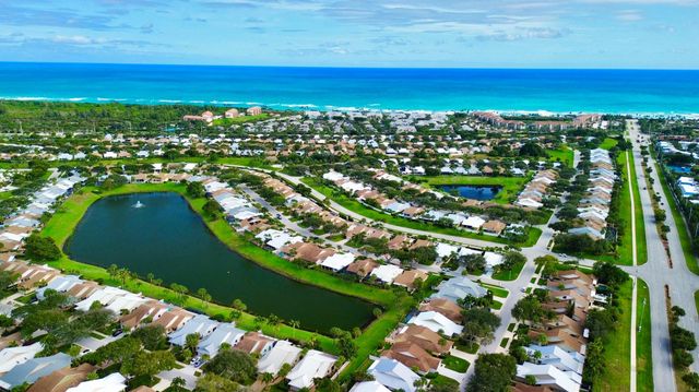 105 Ocean Pines Terrace, Jupiter, FL 33477