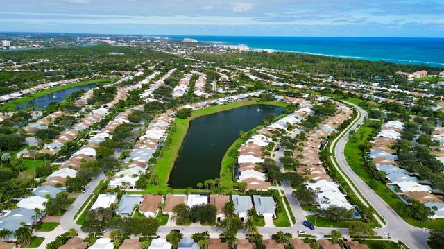 105 Ocean Pines Terrace, Jupiter, FL 33477