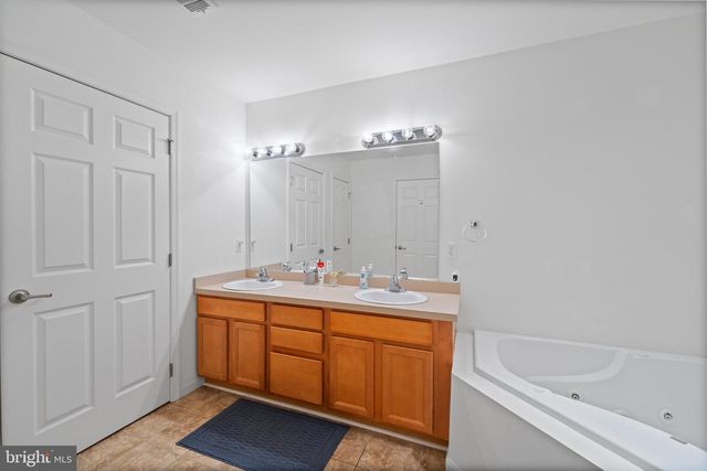 123 BLACKBIRD LANE, Shippensburg, PA 17257