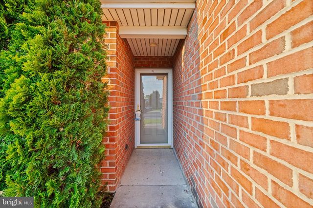 123 BLACKBIRD LANE, Shippensburg, PA 17257