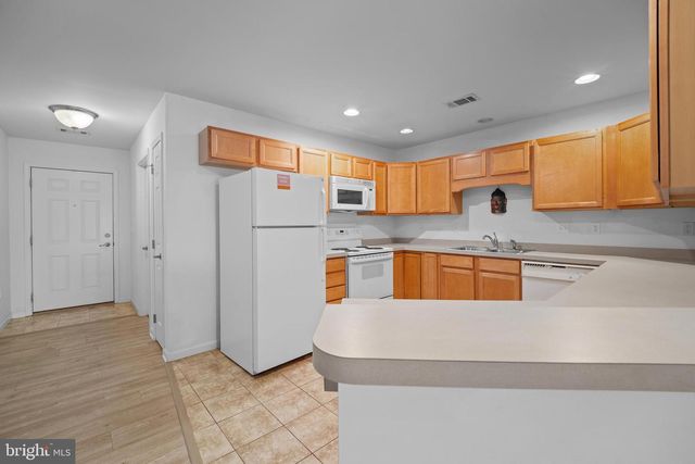 123 BLACKBIRD LANE, Shippensburg, PA 17257