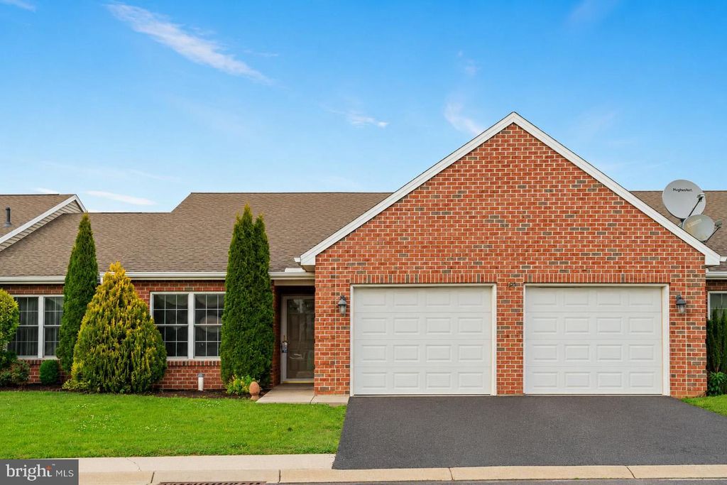 123 BLACKBIRD LANE, Shippensburg, PA 17257