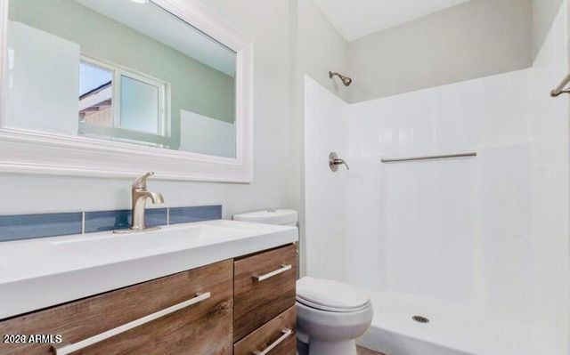 7127 W VERMONT Avenue, Glendale, AZ 85303