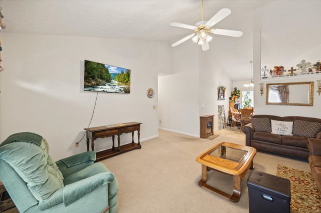3508 Pointe Cove Cir, Cookeville, TN 38506