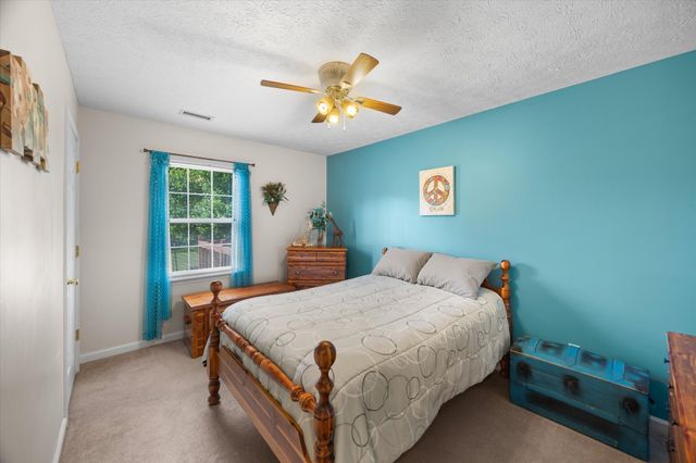 3508 Pointe Cove Cir, Cookeville, TN 38506