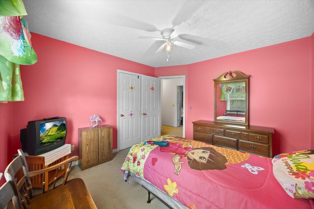 3508 Pointe Cove Cir, Cookeville, TN 38506