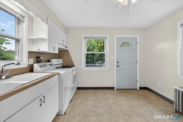 127 Oakley Street, New Haven, CT 06513