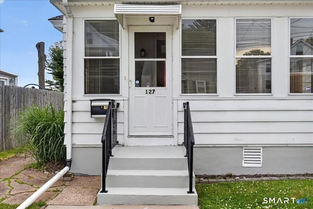 127 Oakley Street, New Haven, CT 06513