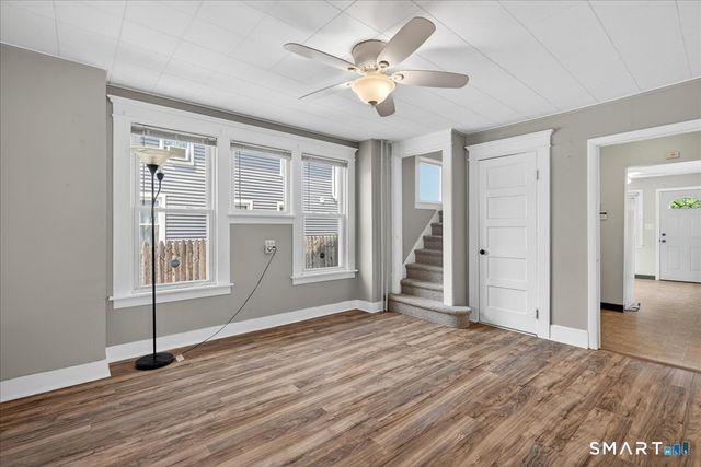 127 Oakley Street, New Haven, CT 06513