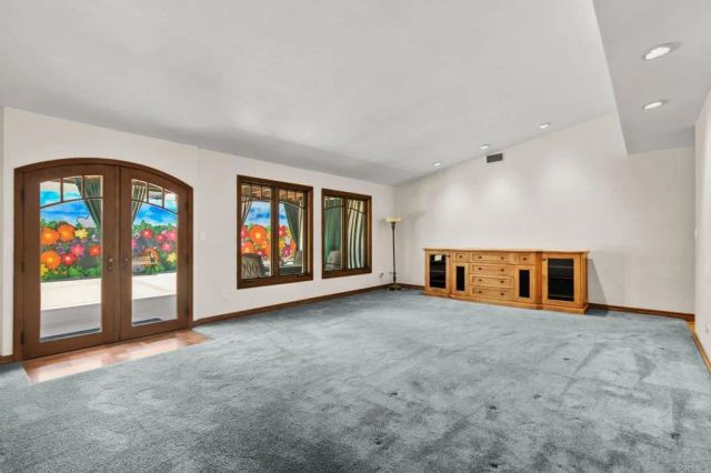 795 Deland Court, El Cajon, CA 92020