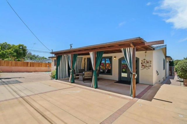 795 Deland Court, El Cajon, CA 92020
