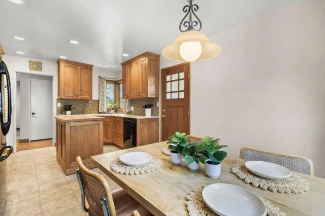795 Deland Court, El Cajon, CA 92020