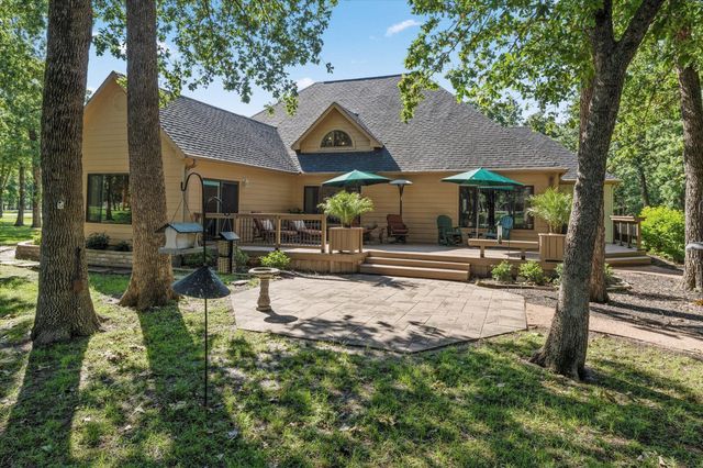 181 Saint Andrews Drive, Mabank, TX 75156