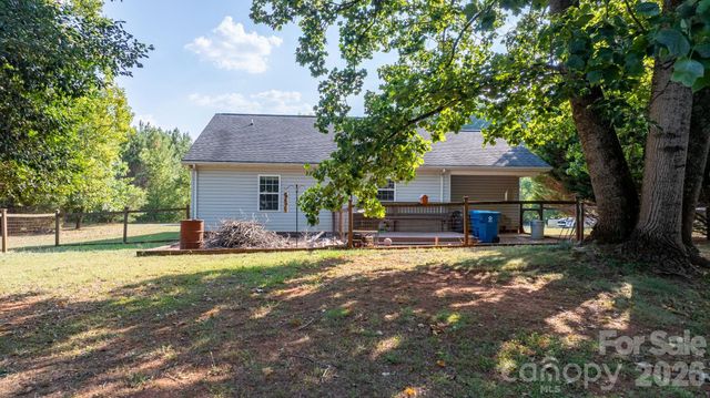 3844 Bridle Path Drive, Vale, NC 28168