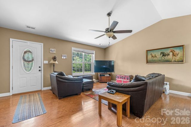 3844 Bridle Path Drive, Vale, NC 28168