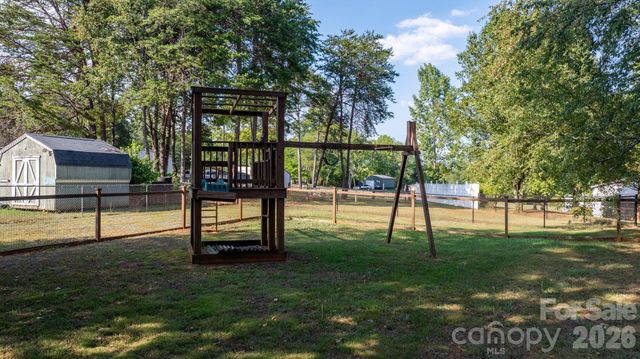 3844 Bridle Path Drive, Vale, NC 28168