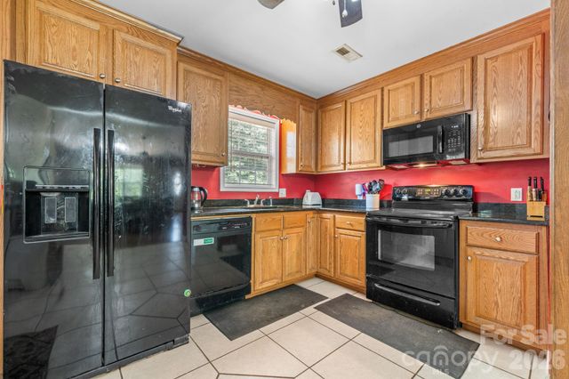 3844 Bridle Path Drive, Vale, NC 28168