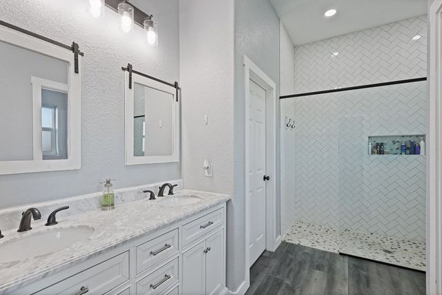 238 Sendero Horse Thief, Alpine, TX 79830