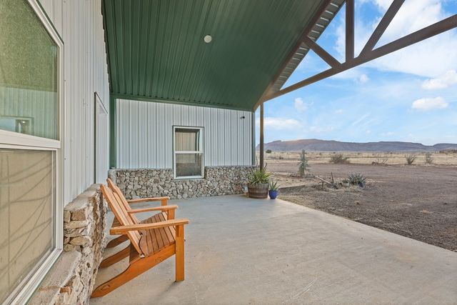 238 Sendero Horse Thief, Alpine, TX 79830