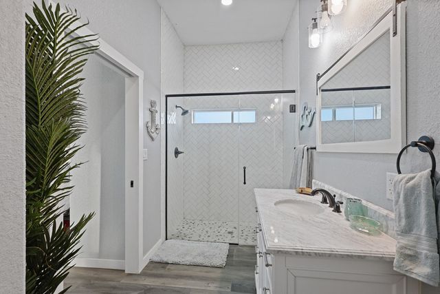 238 Sendero Horse Thief, Alpine, TX 79830