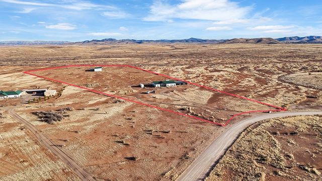 238 Sendero Horse Thief, Alpine, TX 79830