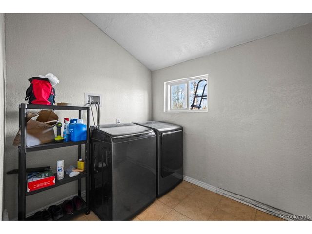 6640 E 74th Ave, Commerce City, CO 80022