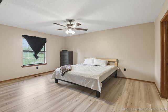 8427 N 170th East Avenue, Owasso, OK 74055
