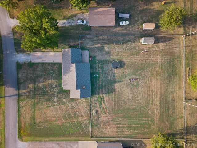8427 N 170th East Avenue, Owasso, OK 74055