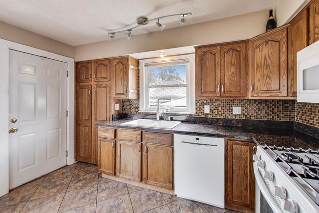 2537 S SCOTT Street, Des Plaines, IL 60018