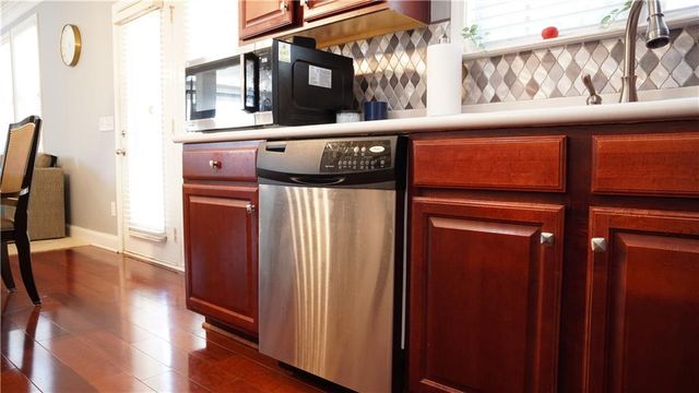 4395 Alysheba Drive, Atlanta, GA 30213