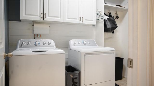 4395 Alysheba Drive, Atlanta, GA 30213