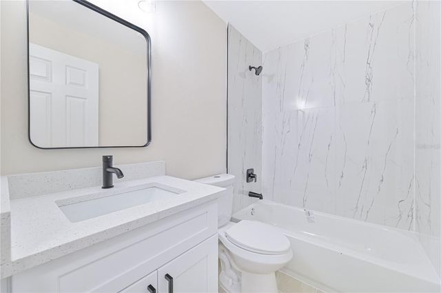 115 SE 24TH AVENUE A&B, Cape Coral, FL 33990
