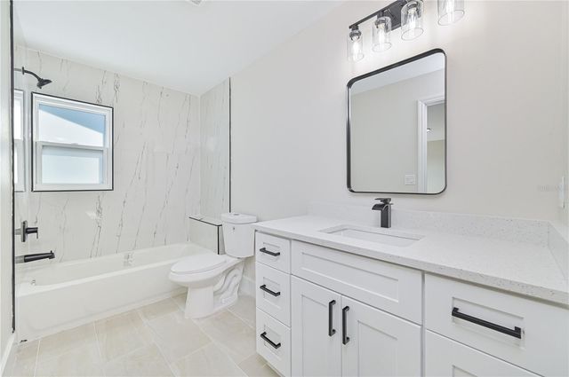 115 SE 24TH AVENUE A&B, Cape Coral, FL 33990