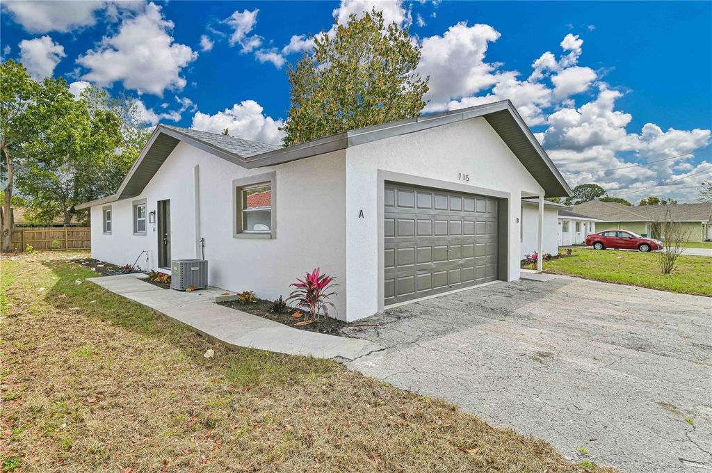 115 SE 24TH AVENUE A&B, Cape Coral, FL 33990