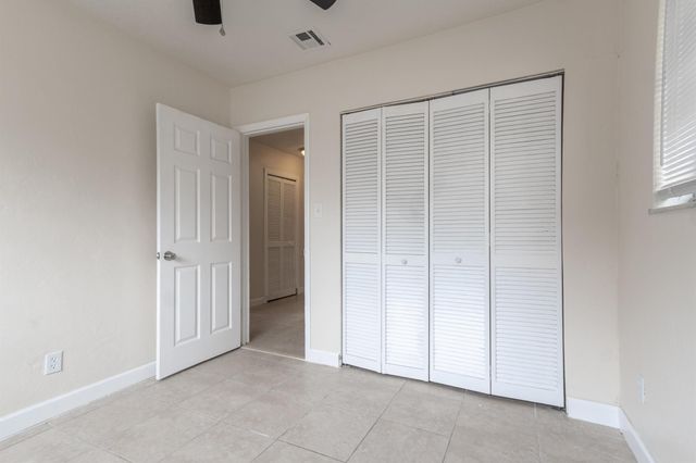 170 SE Serenata Court, Port St Lucie, FL 34983