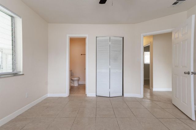 170 SE Serenata Court, Port St Lucie, FL 34983