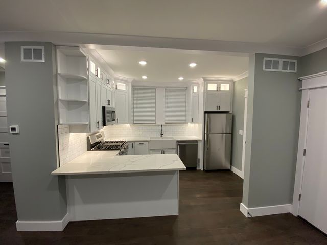 3657 N Whipple Street, Chicago, IL 60618