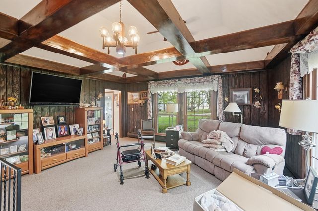 8800 Currier Road, Plain City, OH 43064