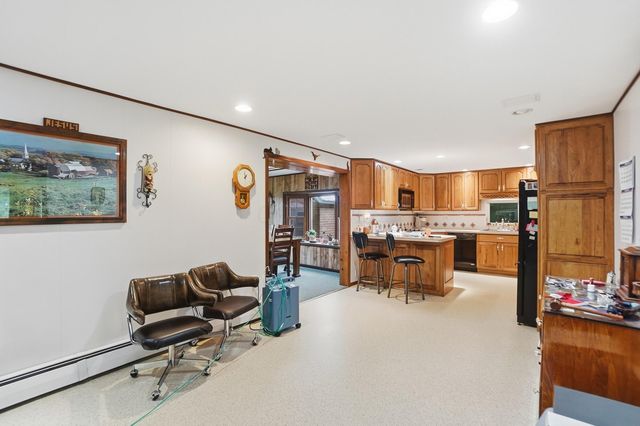8800 Currier Road, Plain City, OH 43064